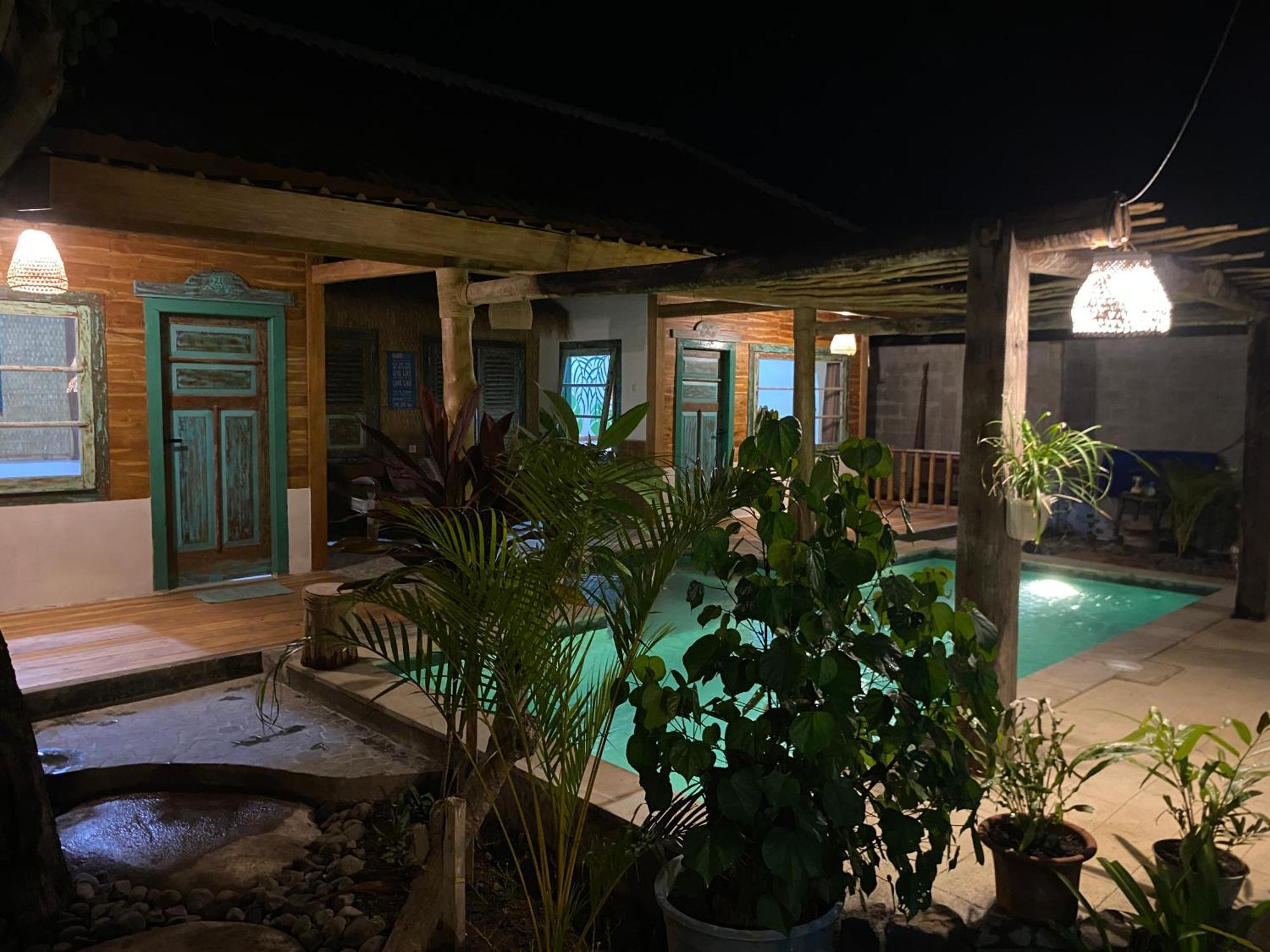 Villa La Vida กีลีตราวางัน ภายนอก รูปภาพ