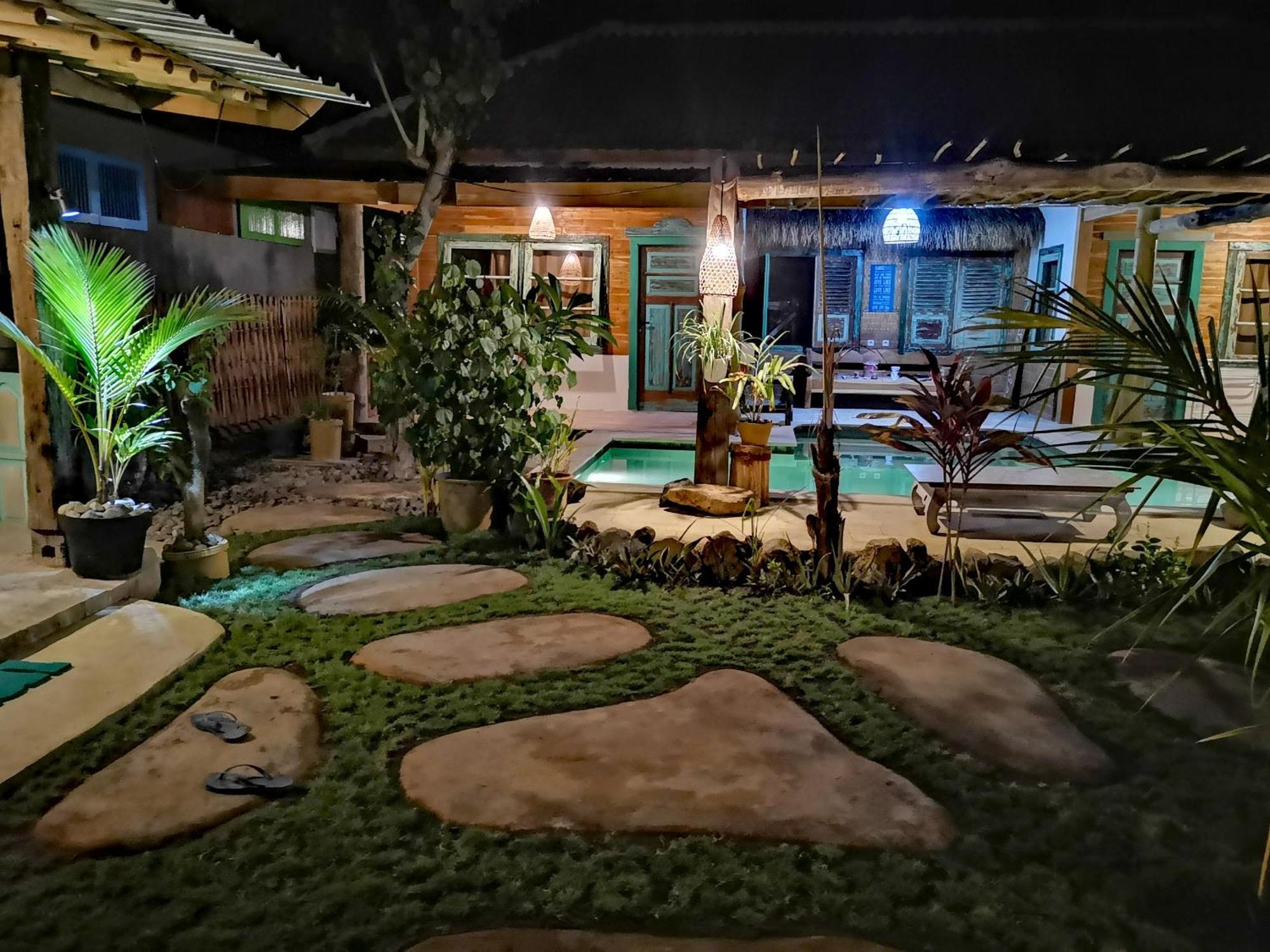 Villa La Vida กีลีตราวางัน ภายนอก รูปภาพ