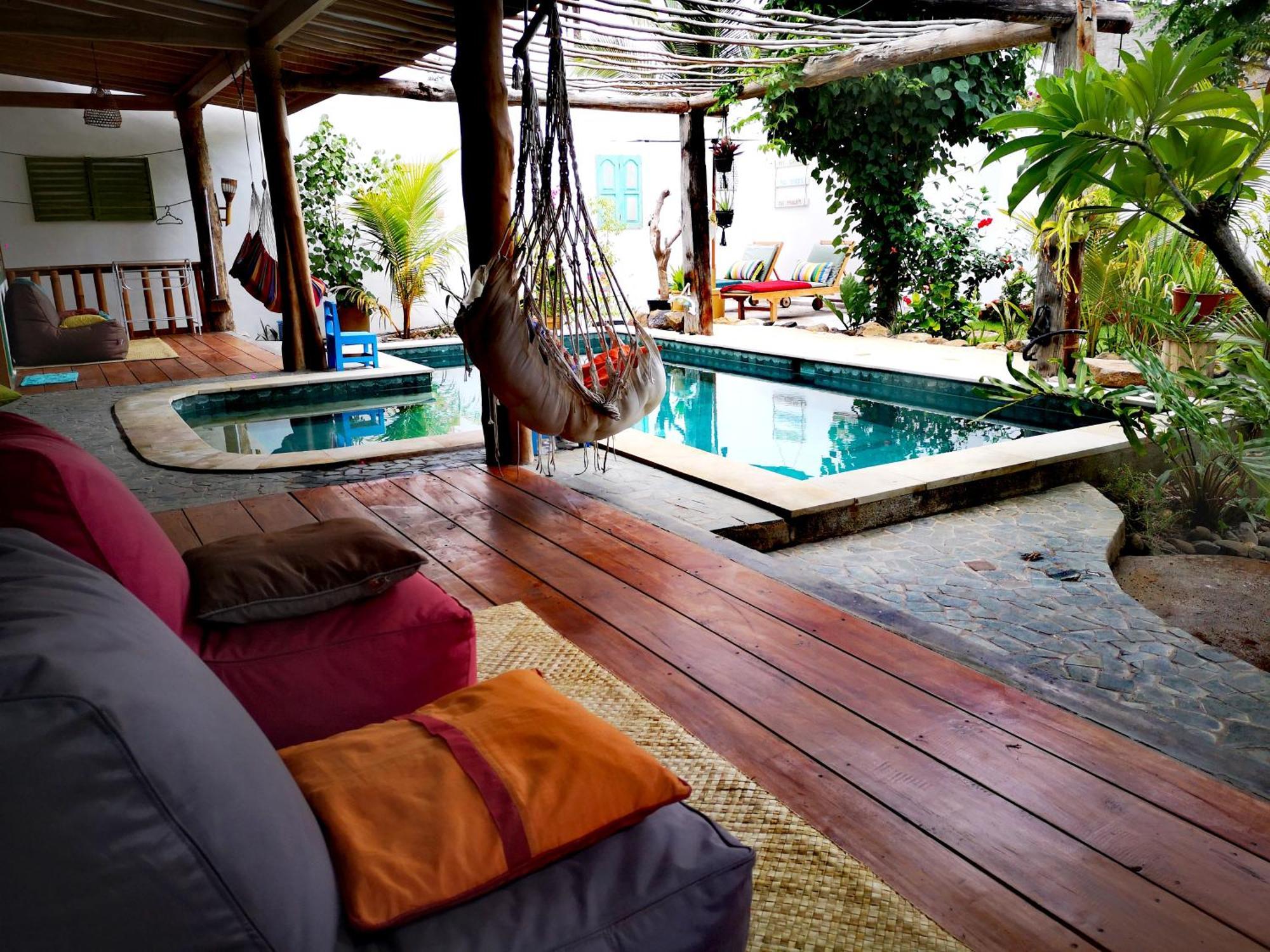 Villa La Vida กีลีตราวางัน ภายนอก รูปภาพ