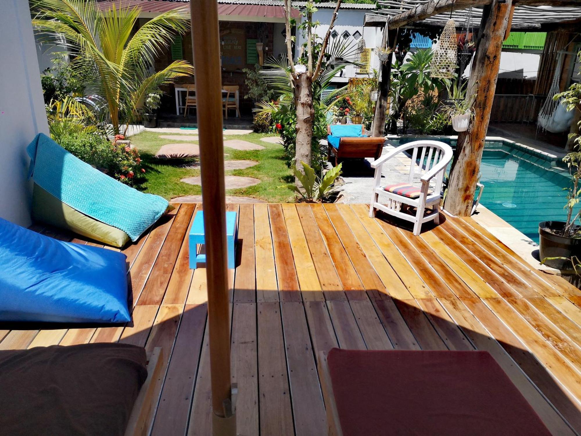 Villa La Vida กีลีตราวางัน ภายนอก รูปภาพ
