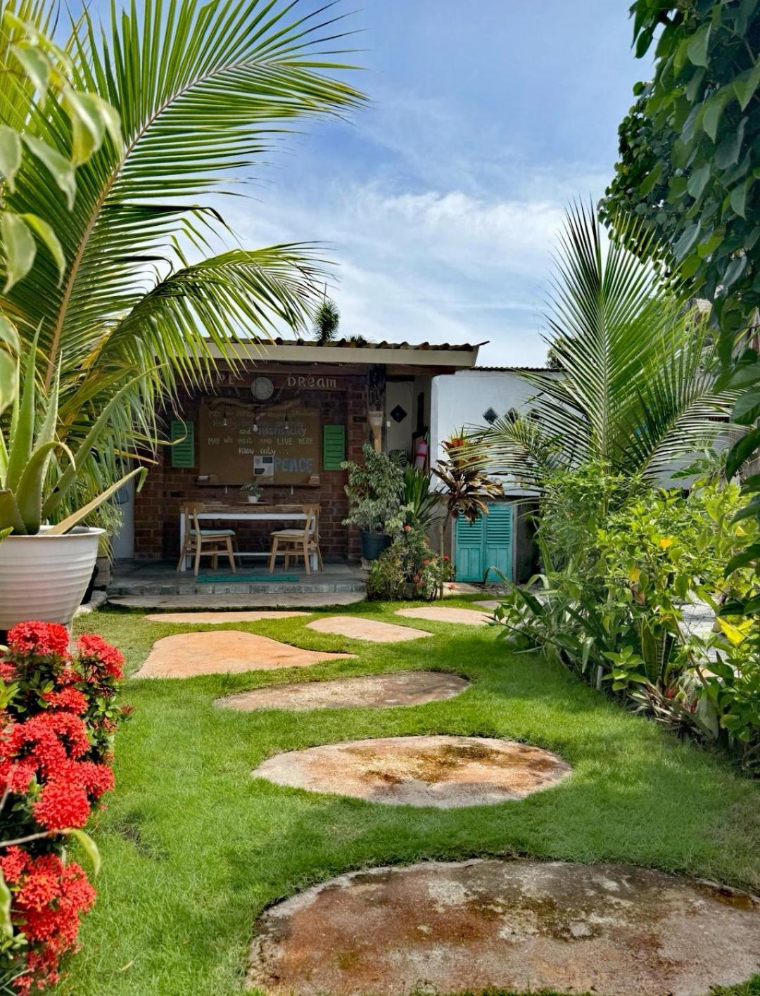 Villa La Vida กีลีตราวางัน ภายนอก รูปภาพ