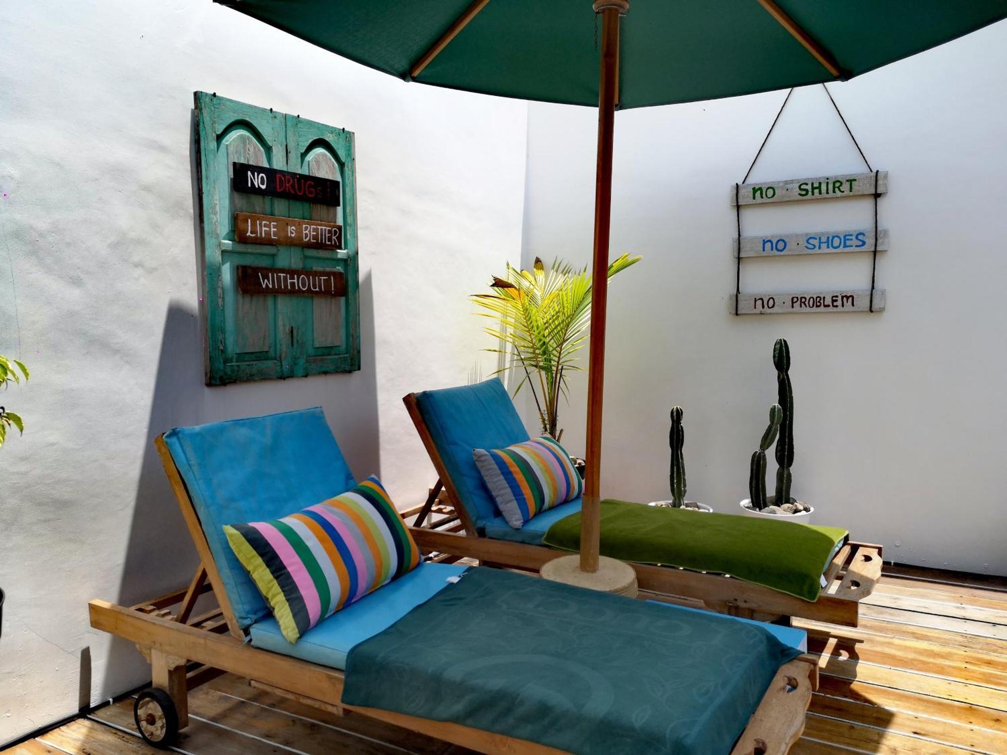 Villa La Vida กีลีตราวางัน ภายนอก รูปภาพ